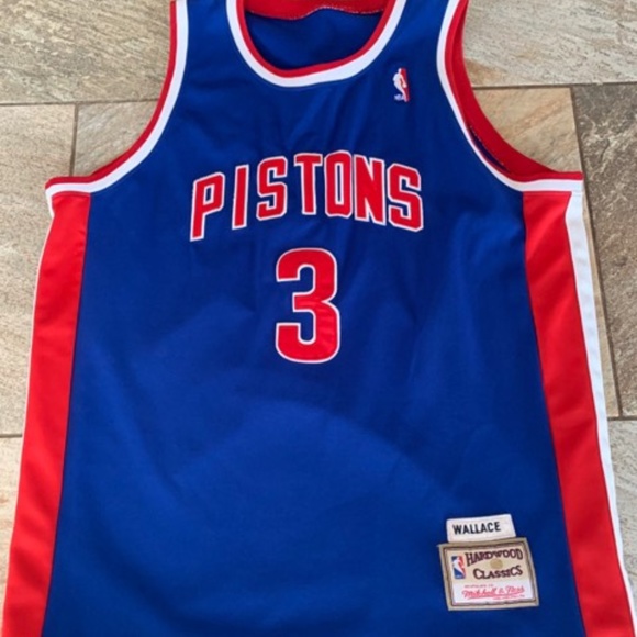 ben wallace mitchell and ness